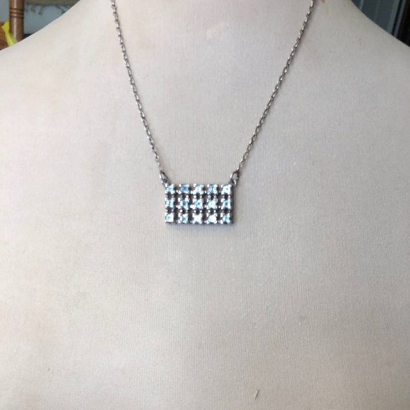 STERLING RECTANGLE 15 FACETED  LITE TOPAZ NECKLACE WITH 18 INCH CURB CHAIN - Picture 3 of 7